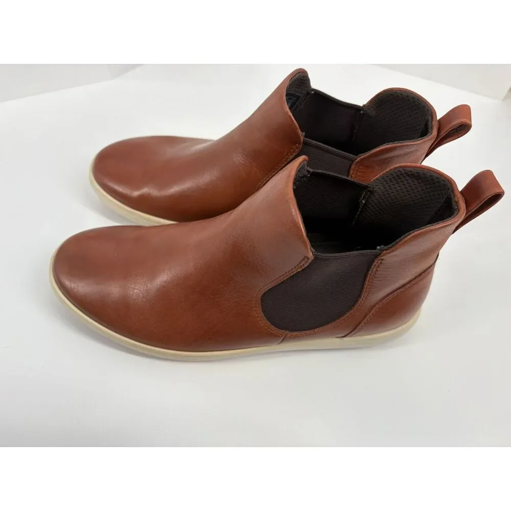 Brown Leather Ankle Boots – Classic Pull-On Style